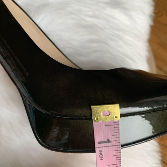 Joan & David Dark Green Patent Leather Formal Heels - Picture 12 of 13